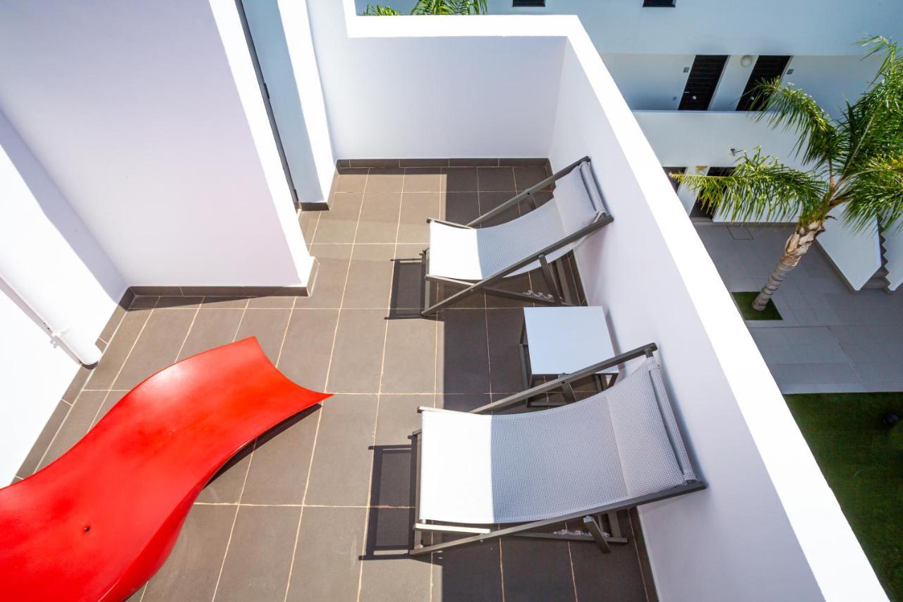 Migjorn Ibiza Suites & Spa Platja d'en Bossa Eksteriør bilde