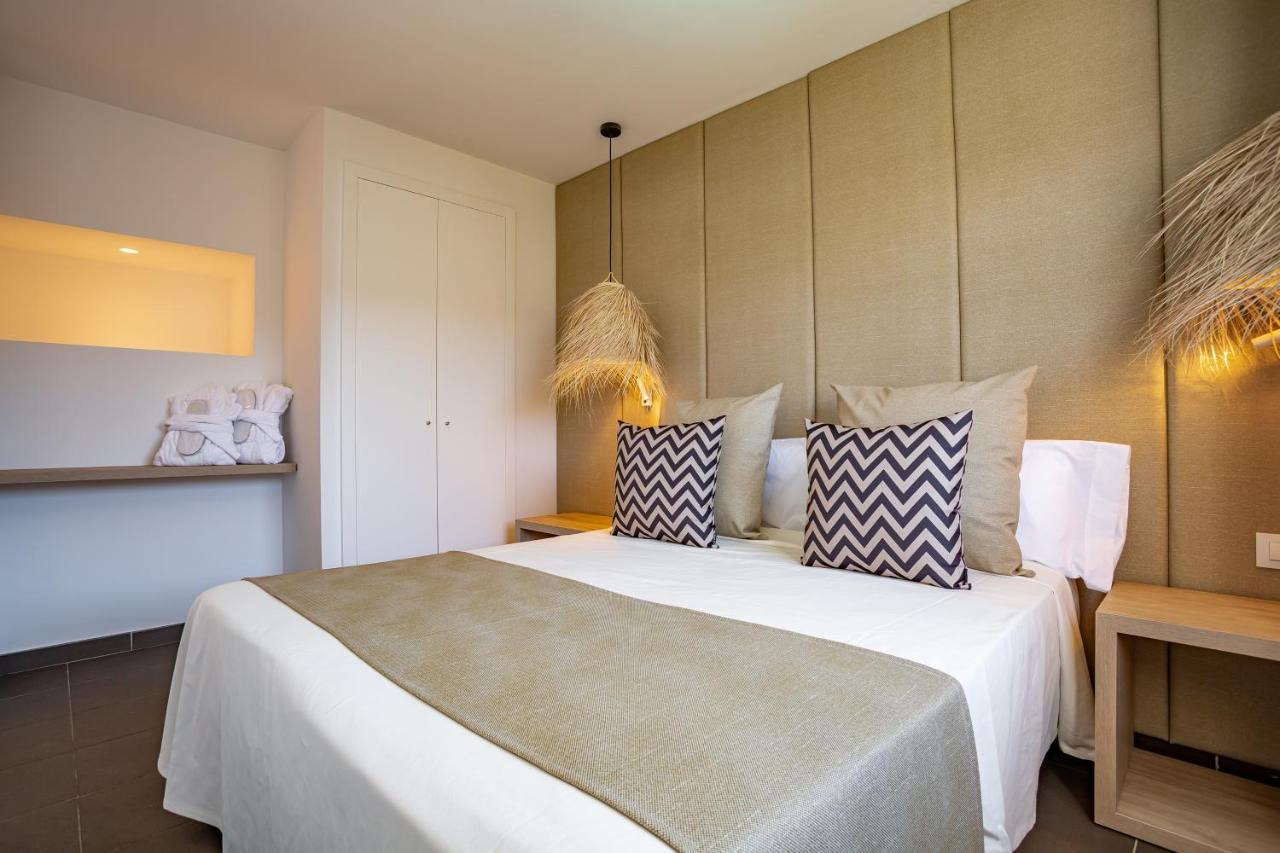 Migjorn Ibiza Suites & Spa Platja d'en Bossa Eksteriør bilde