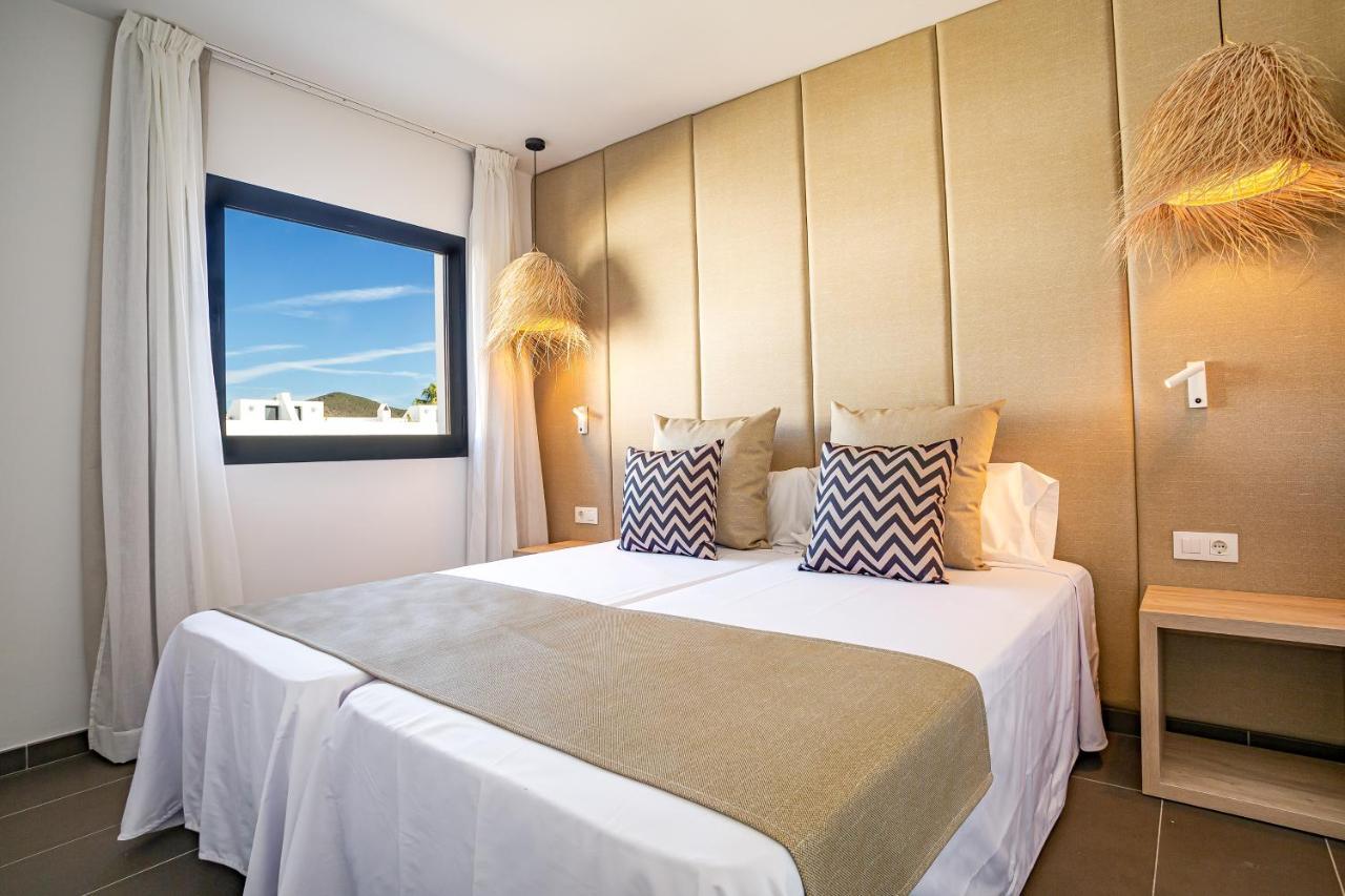 Migjorn Ibiza Suites & Spa Platja d'en Bossa Eksteriør bilde