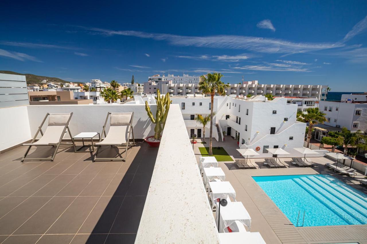 Migjorn Ibiza Suites & Spa Platja d'en Bossa Eksteriør bilde