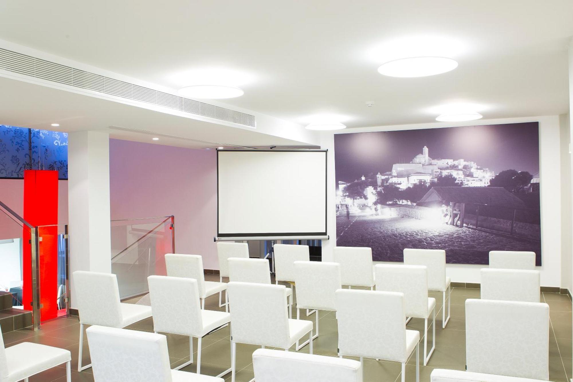 Migjorn Ibiza Suites & Spa Platja d'en Bossa Eksteriør bilde